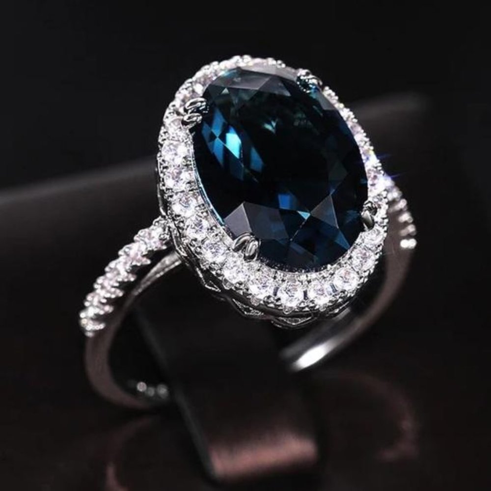NEW 925 STERLING SILVER OVAL LONDON BLUE DIAMOND RING, CUTE RING, SHINY RING. - Picture 2 of 6